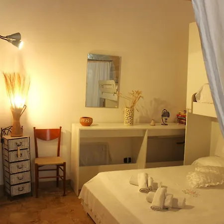 Rubini's House Guest house