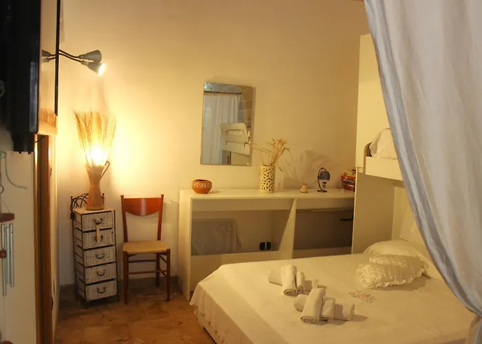 Rubini's House Guest house